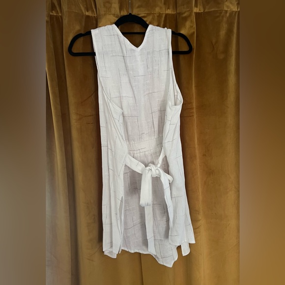 BCBGeneration white 2 piece shorts set (originally sold separately) - Picture 3 of 6